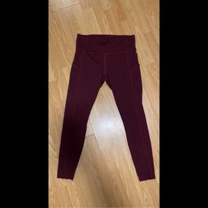 Lululemon Burgundy leggings Fast and Free